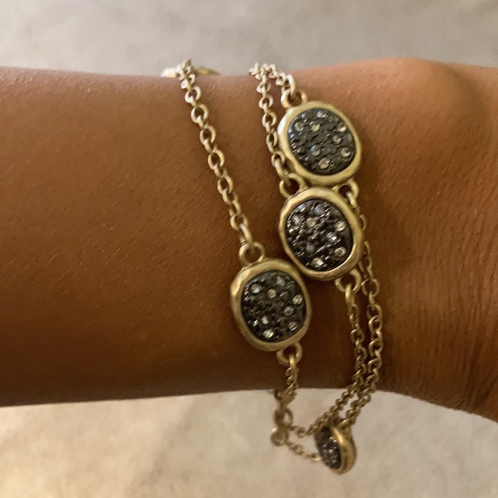 Toggle closure bracelet, three chain bracelet - Picture 4 of 4